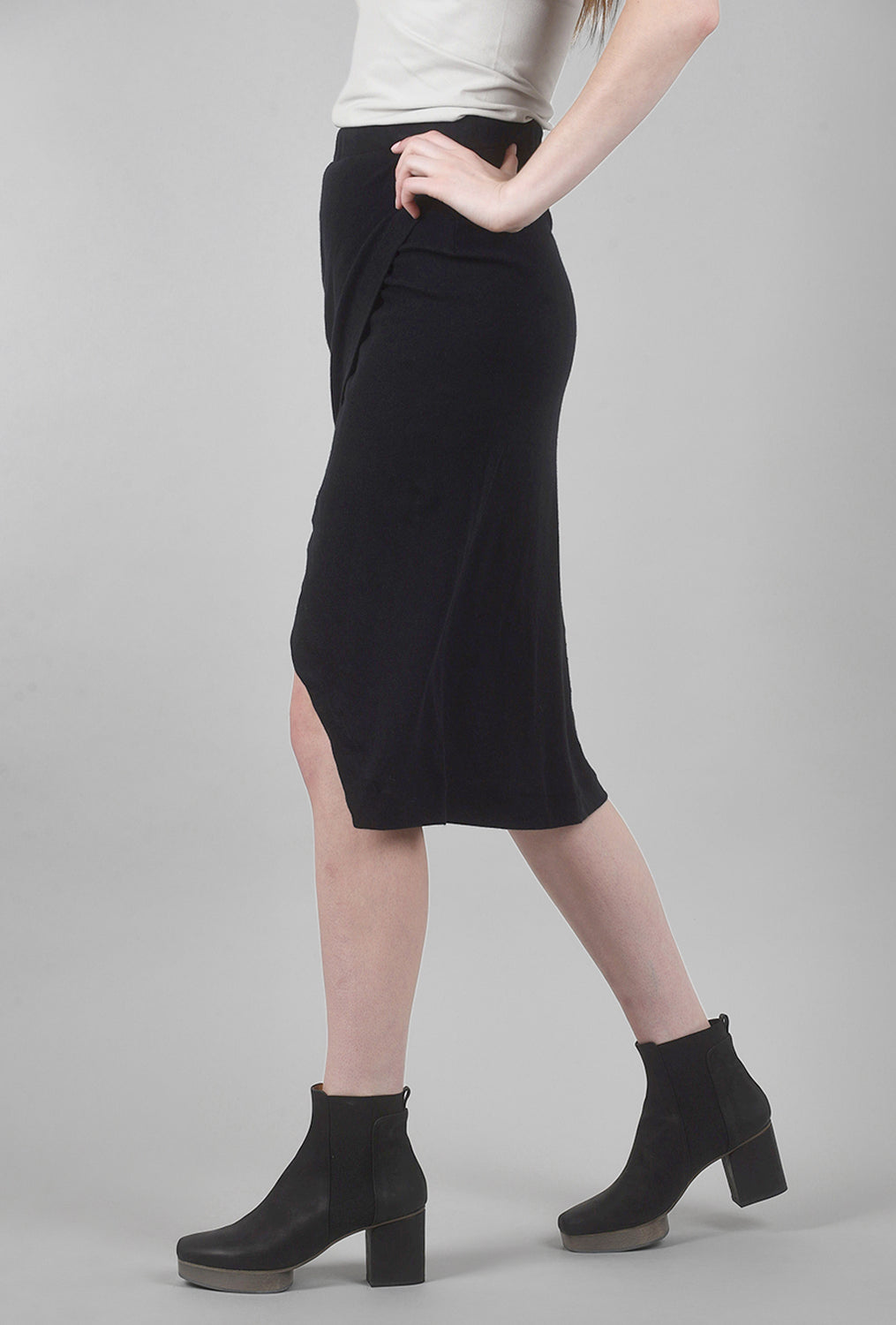 Enza Costa Cashmere Blend Midi Skirt, Black 