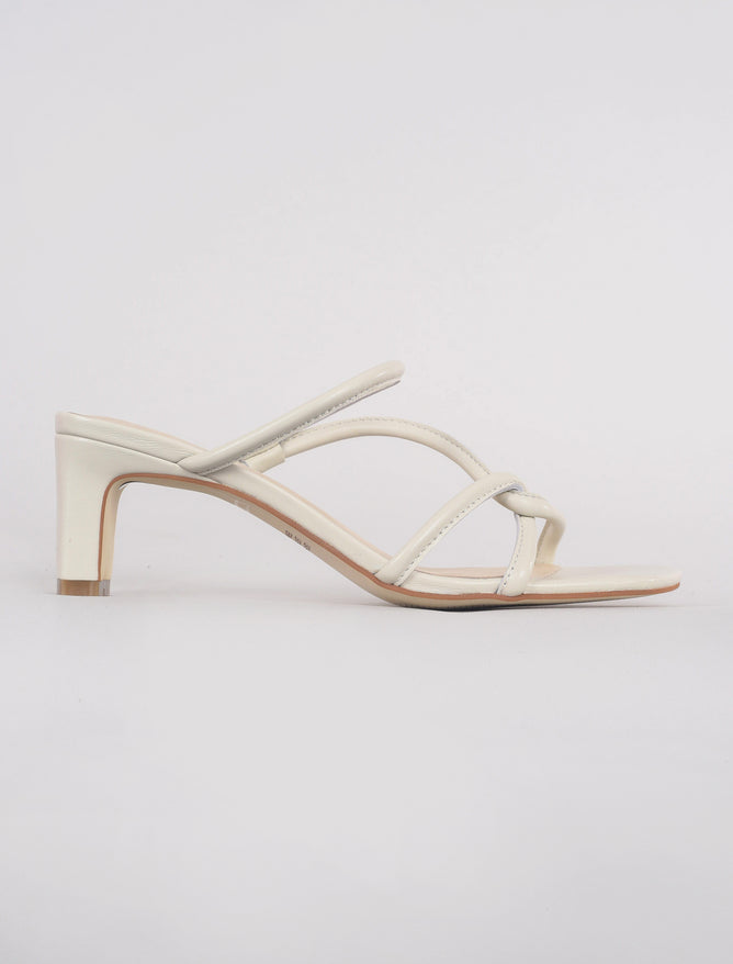 Intentionally Blank Willow Sandal, Cream 