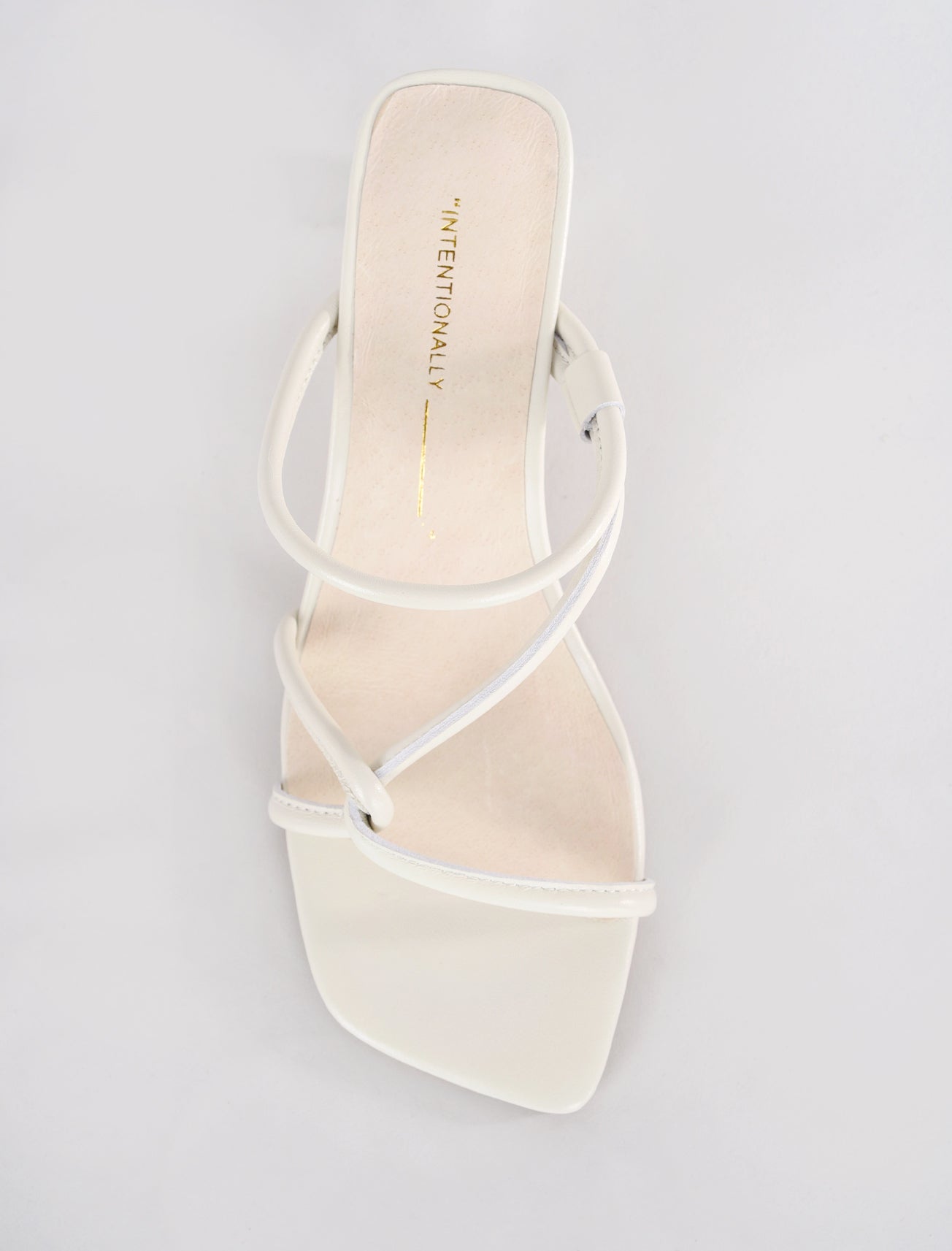 Intentionally Blank Willow Sandal, Cream 